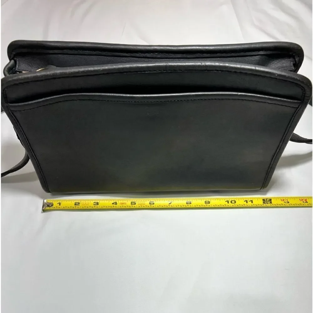 Coach Black Vintage Swagger 9820 Crossbody Bag With Hang Tag